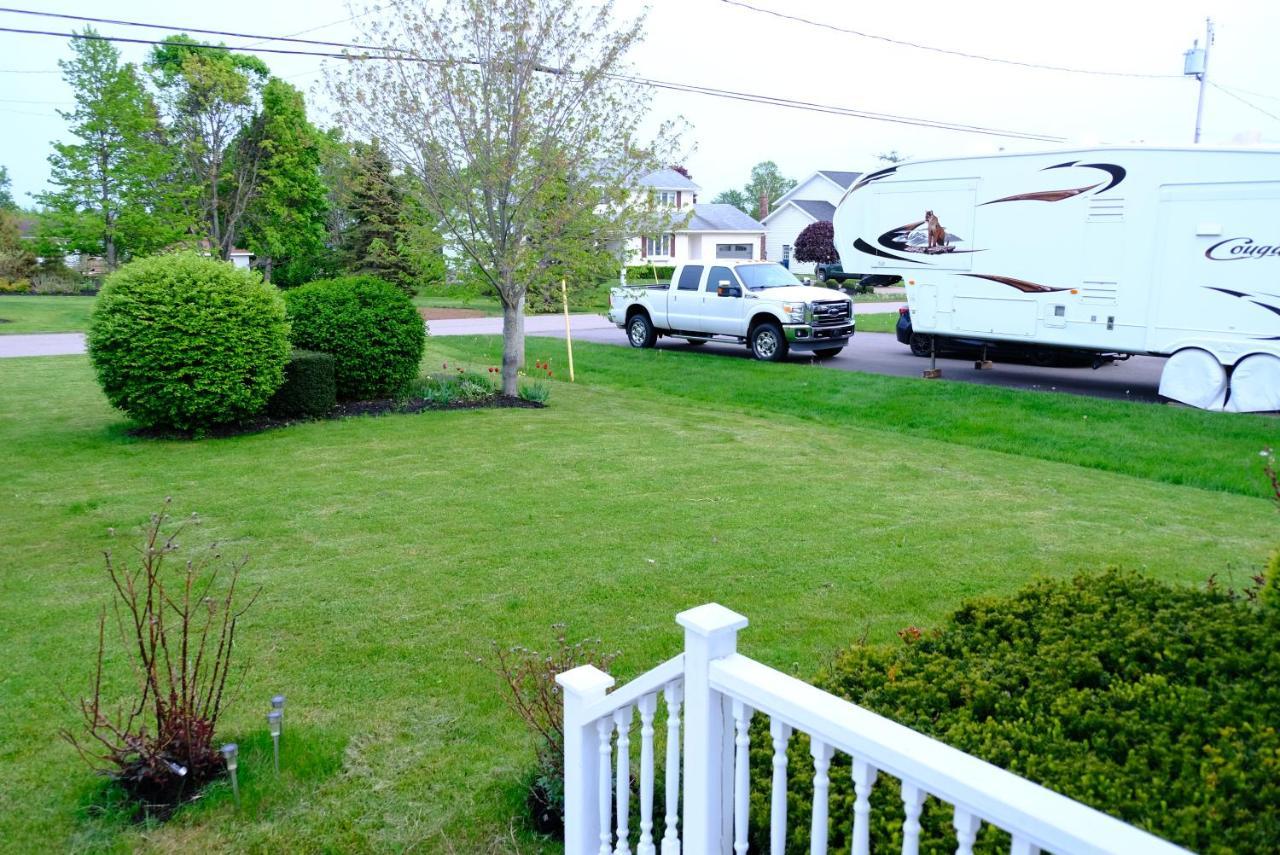 Katie Apartment Charlottetown Exterior photo